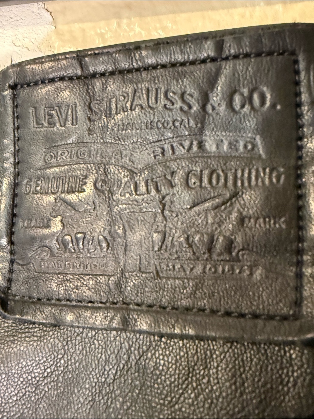 LEVIS PANTS - Picture 4 of 6